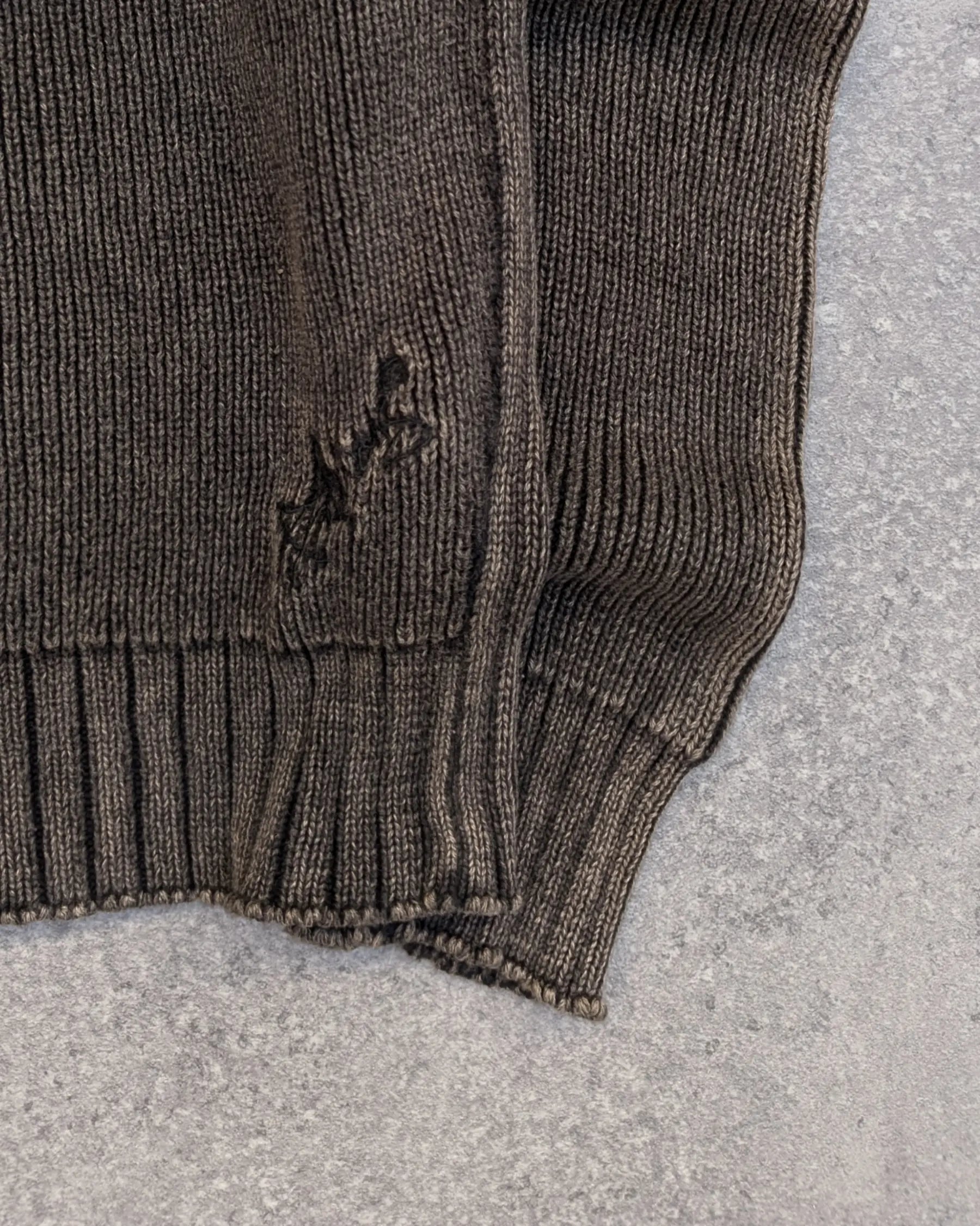 Early 2000s Vintage Billabong Pullover Brown Sweater